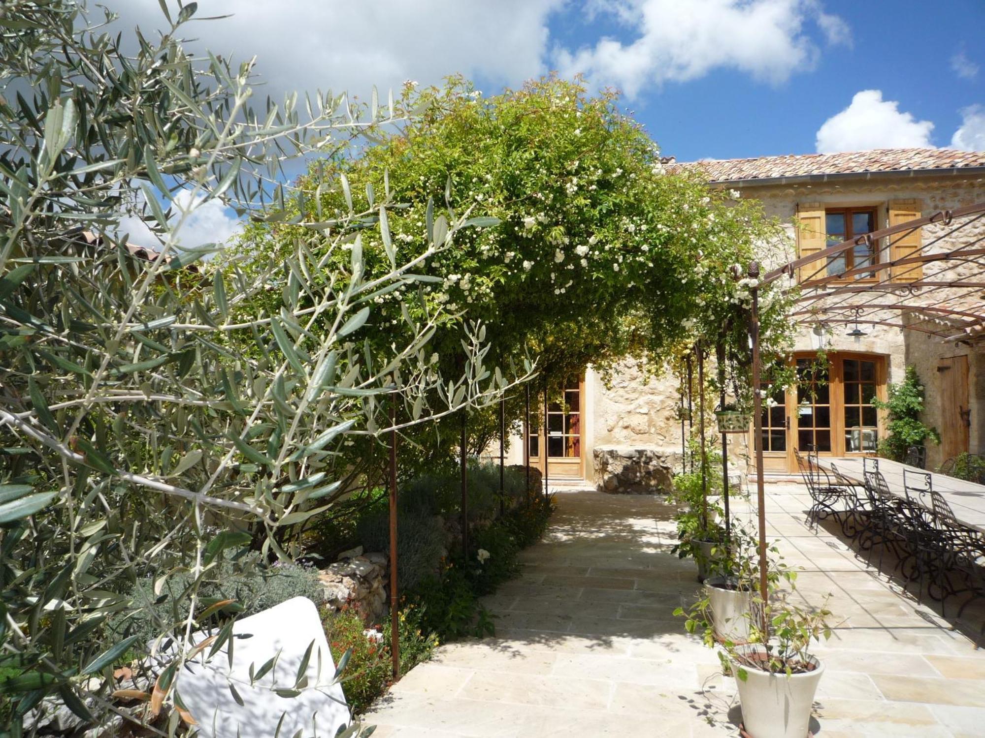 La Ferme Du Petit Segries Bed And Breakfast ムスティエ・サント・マリー エクステリア 写真