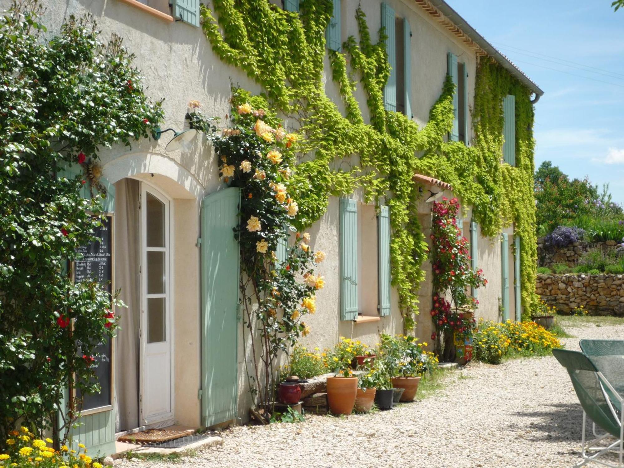 La Ferme Du Petit Segries Bed And Breakfast ムスティエ・サント・マリー エクステリア 写真