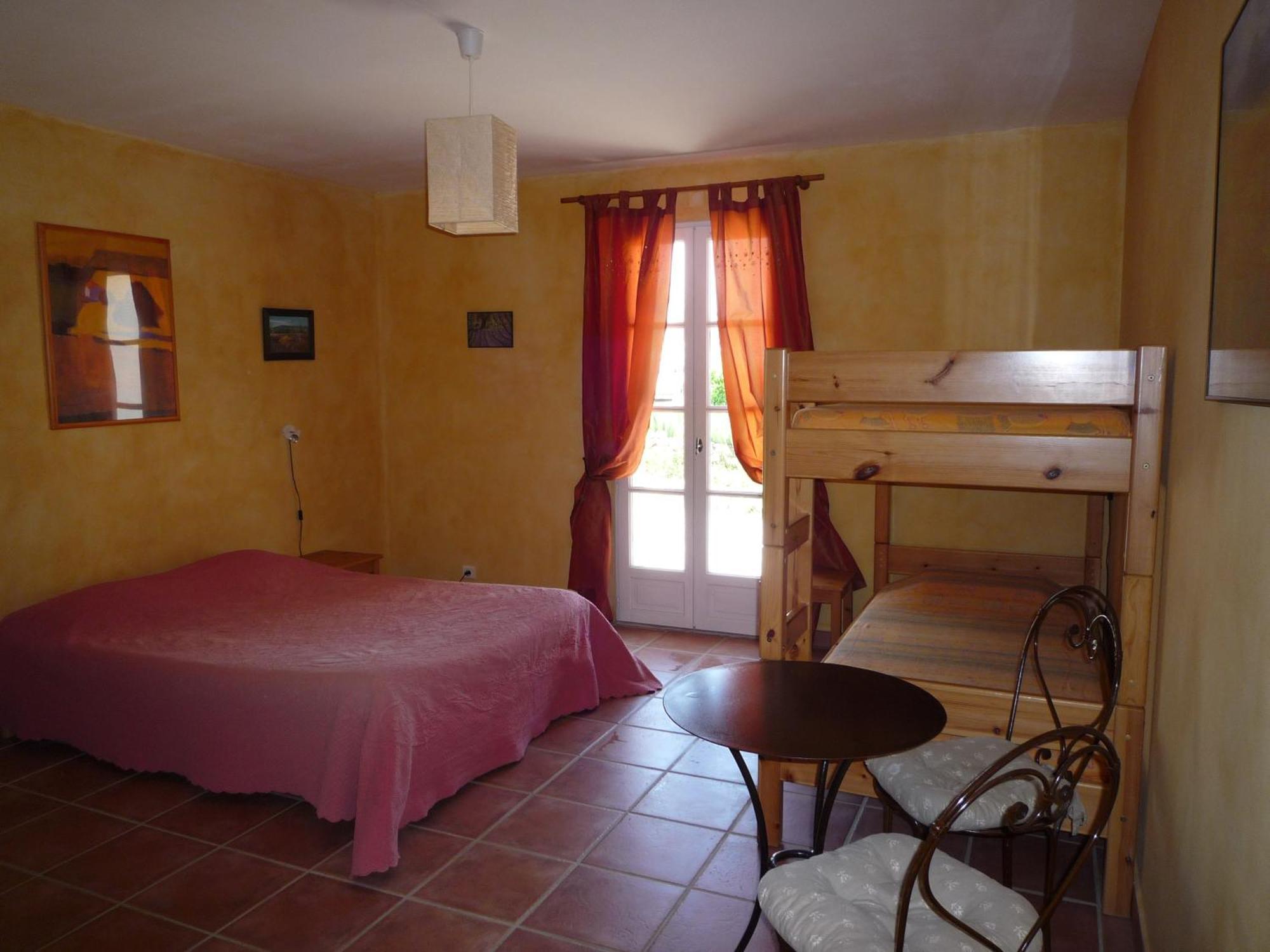 La Ferme Du Petit Segries Bed And Breakfast ムスティエ・サント・マリー 部屋 写真
