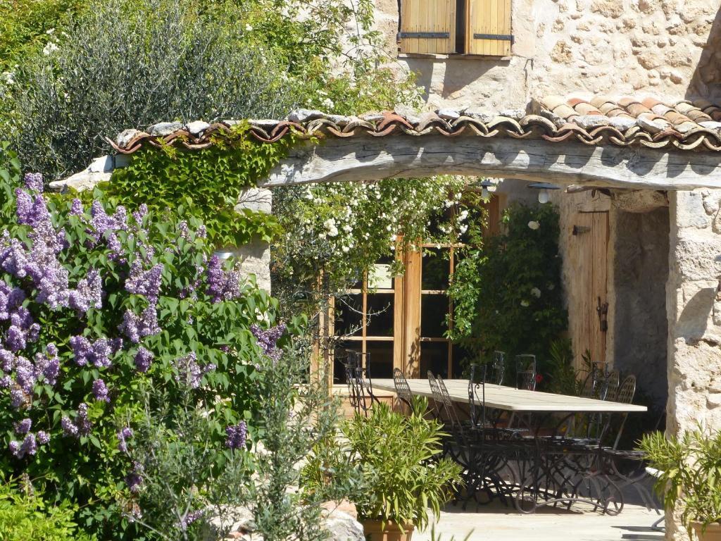 La Ferme Du Petit Segries Bed And Breakfast ムスティエ・サント・マリー エクステリア 写真