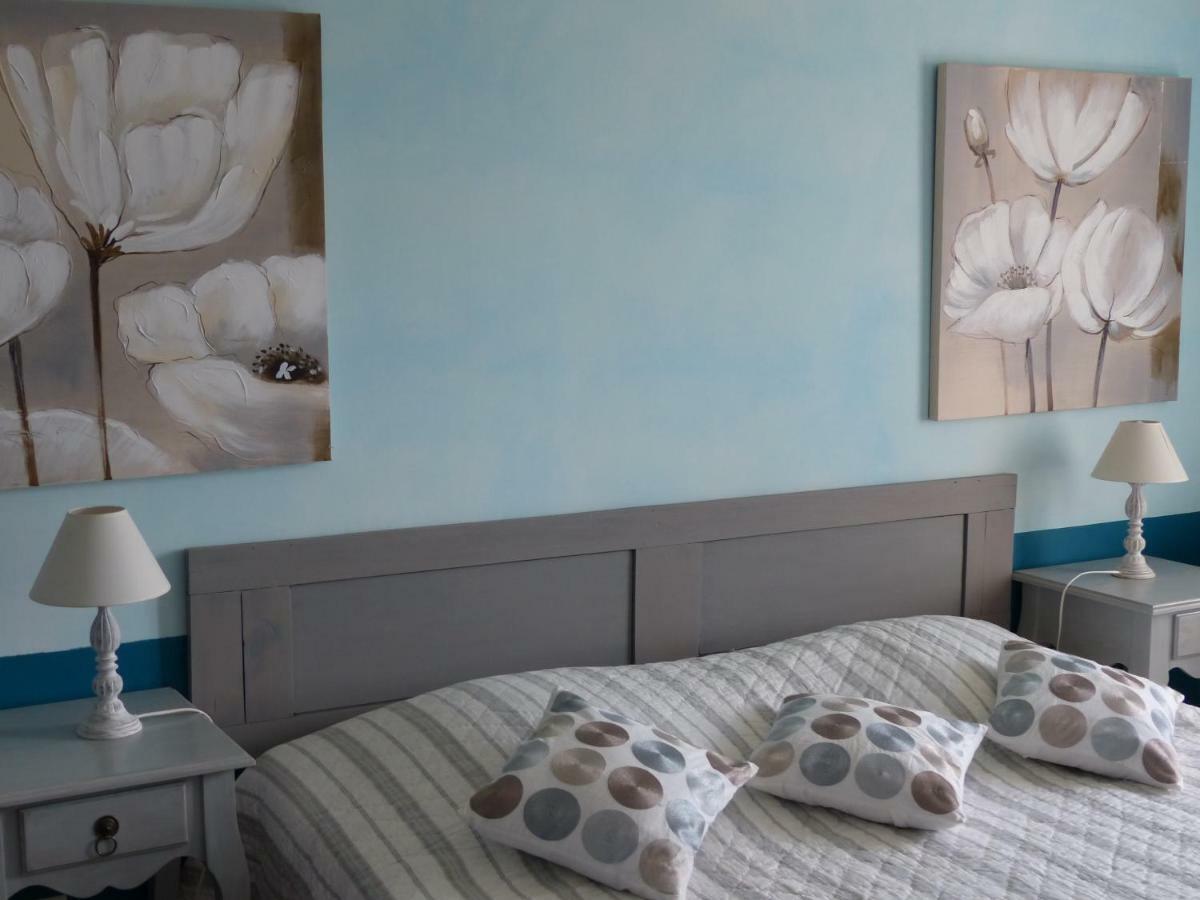 La Ferme Du Petit Segries Bed And Breakfast ムスティエ・サント・マリー エクステリア 写真