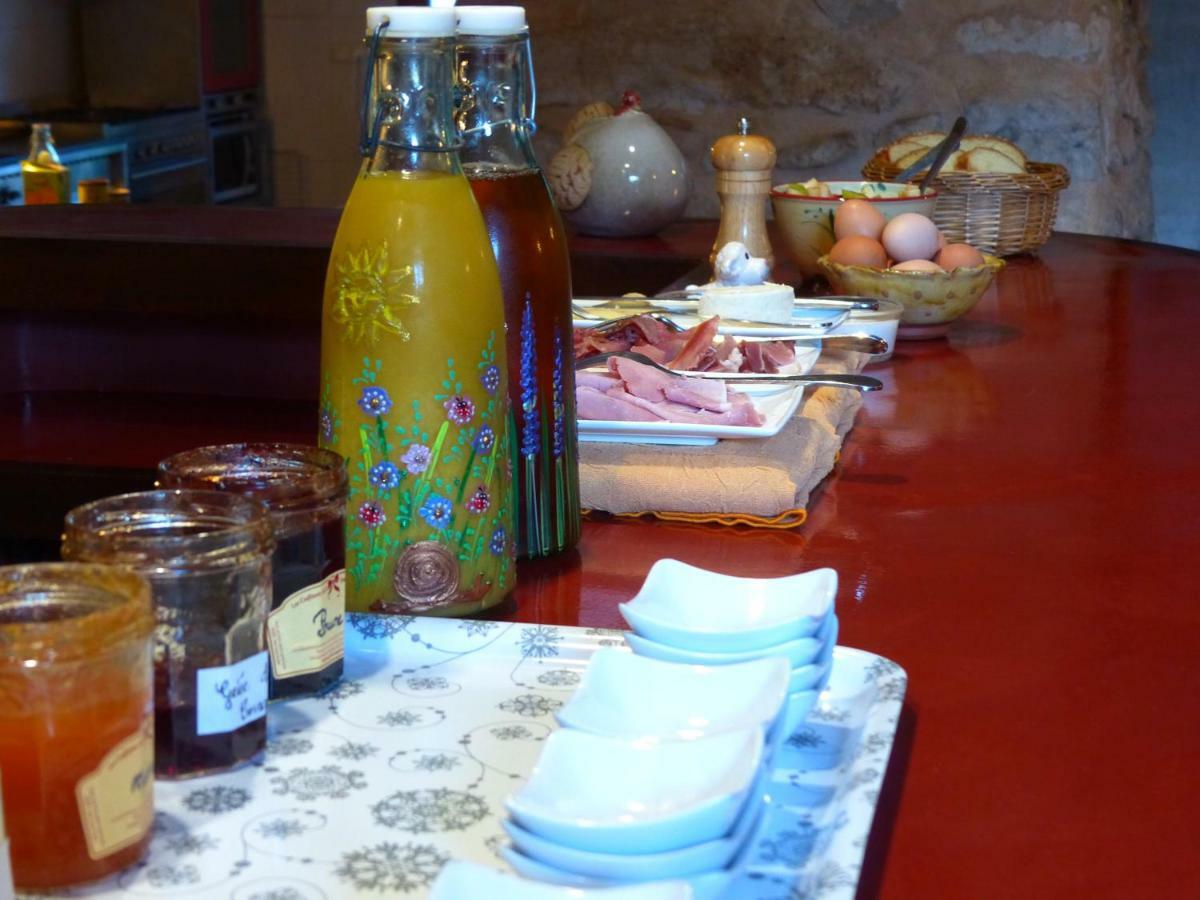 La Ferme Du Petit Segries Bed And Breakfast ムスティエ・サント・マリー エクステリア 写真